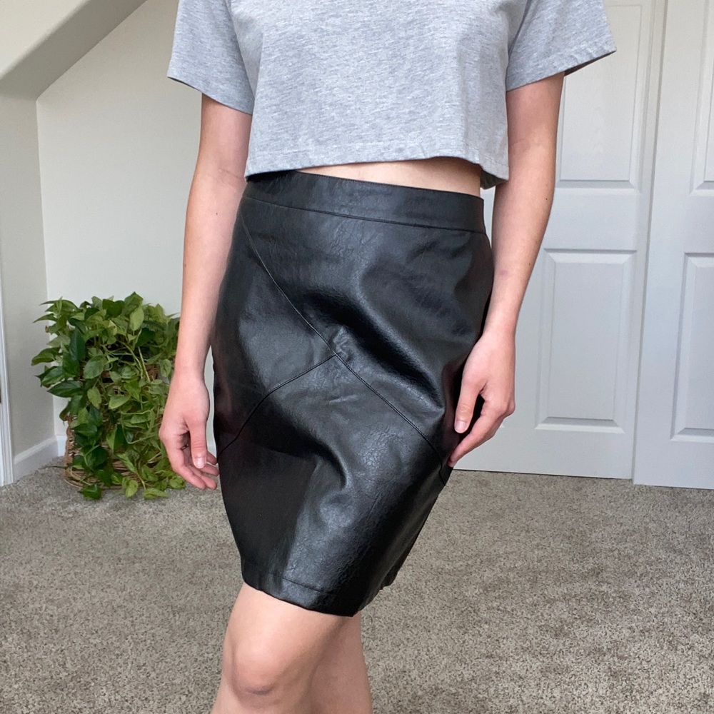 NWT Zeagoo faux leather skirt - Picture 2 of 5